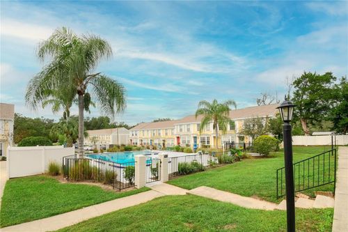 44a2-13538 Embassy Park Ct, DADE CITY, FL, 33525-5229 | Card Image