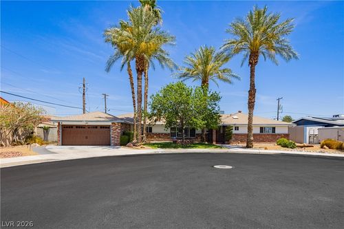 1301 Canosa Ave, Las Vegas, NV, 89104-3132 | Card Image