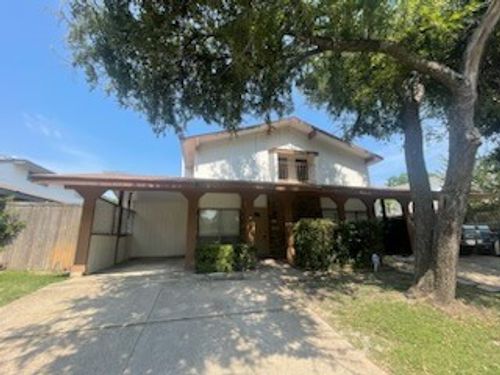 711 Intrepid Dr, Garland, TX, 75043-4908 | Card Image