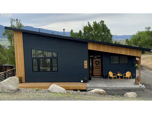 210 Pace Ave, Enterprise, OR, 97828-1644 | Card Image