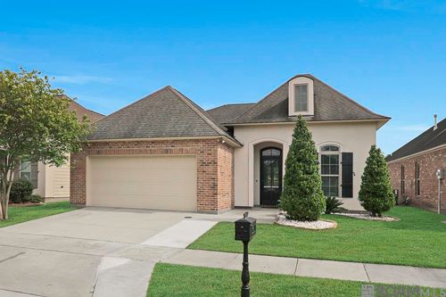 14361 Coursey Cove Ave, Baton Rouge, LA, 70817-1389 | Card Image