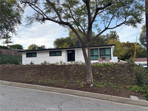 19 Gaucho Dr, Rolling Hills Estates, CA, 90274-5158 | Card Image