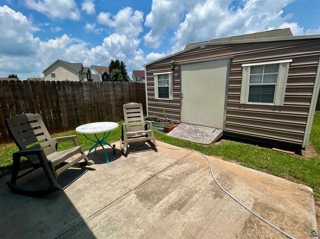 208 Burr Dr, House other with 3 bedrooms, 2 bathrooms and null parking in Byron GA | Image 44