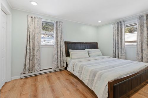 2 Brandywine Dr, Hooksett, NH, 03106-1304 | Card Image