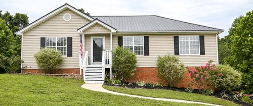 2214 N Fork Dr, Soddy Daisy, TN, 37379-3464 | Card Image