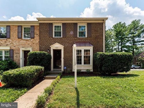 7409 Adams Park Ct, ANNANDALE, VA, 22003-5721 | Card Image