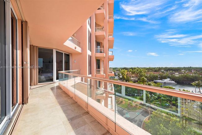 6C - 60 Edgewater Dr, Condo with 3 bedrooms, 4 bathrooms and null parking in Coral Gables FL | Image 25