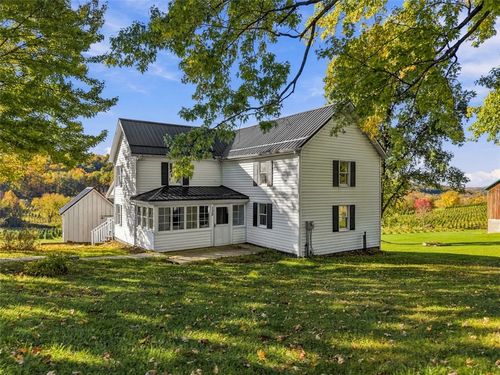 132 Grupp Ln, Harmony, PA, 16037-9412 | Card Image