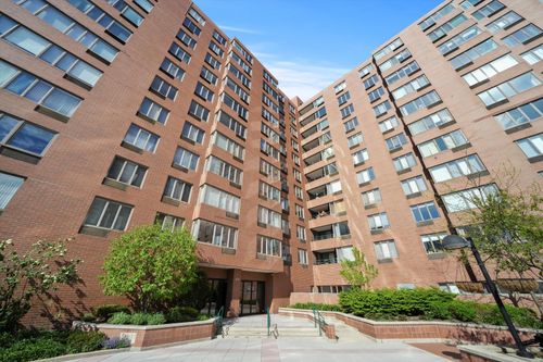 apt-203-801 Plymouth Ct, Chicago, IL, 60605-2064 | Card Image
