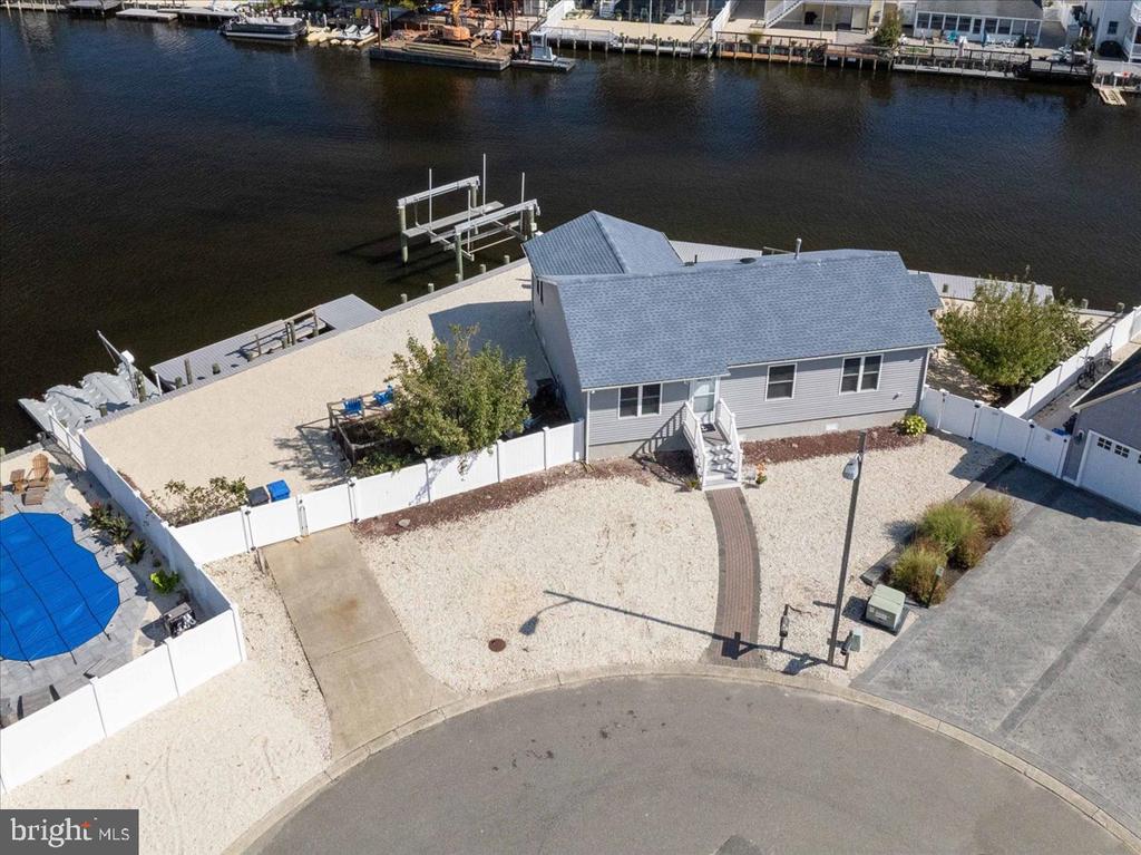 Evelyn Dr, Manahawkin, NJ 08050