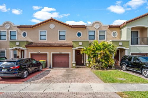 550 Ne 33rd Ter, Homestead, FL, 33033-7620 | Card Image