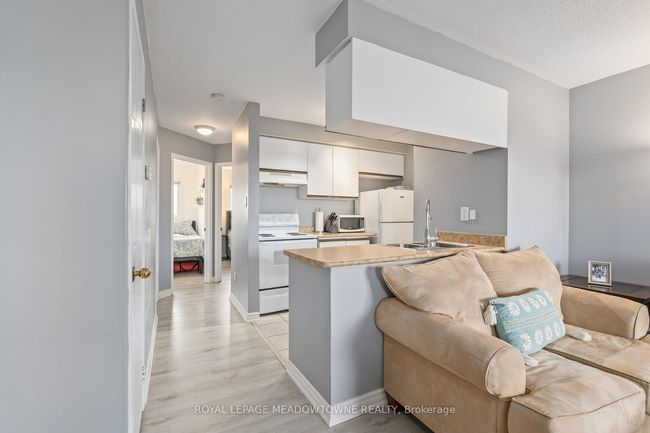 24 - 42A Stewart Maclaren Rd, Condo with 2 bedrooms, 1 bathrooms and null parking in Georgetown ON | Image 11