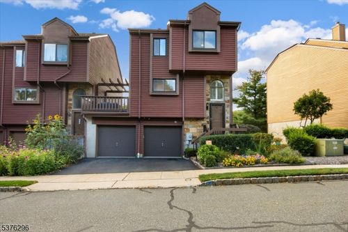 15 Fox Hunt Dr, Rockaway, NJ, 07866-4812 | Card Image