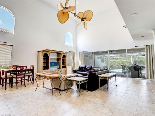 317 Steerforth Ct, House other with 4 bedrooms, 3 bathrooms and null parking in Naples FL | Image 5