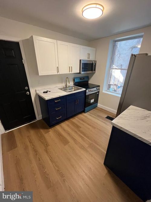 904 S Cecil St, PHILADELPHIA, PA, 19143-2721 | Card Image