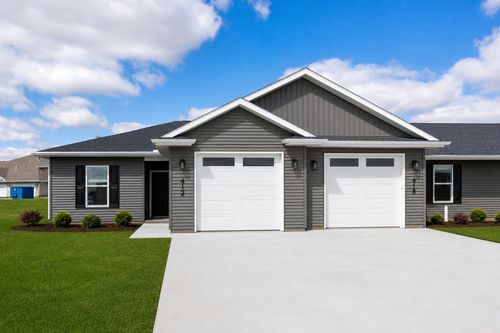 412 N 2nd St, Eldridge, IA, 52748-1257 | Card Image