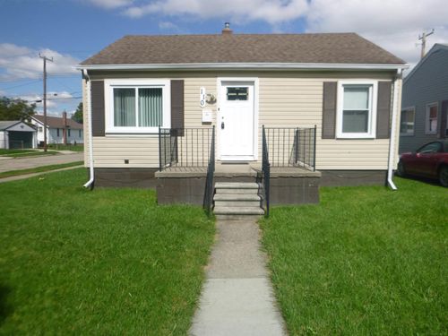 110 Manatee Ave, Hazel Park, MI, 48030-1395 | Card Image