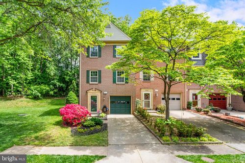 9348 Mccarthy Woods Ct, BURKE, VA, 22015-4244 | Card Image