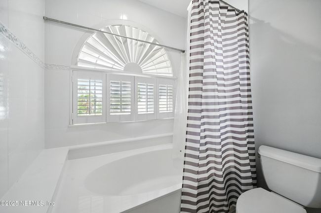 4427 Royal Tern Ct, House other with 5 bedrooms, 5 bathrooms and null parking in Jacksonville Beach FL | Image 43