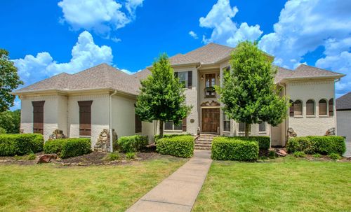 122 Wellington Plantation Ln, Little Rock, AR, 72211-2160 | Card Image