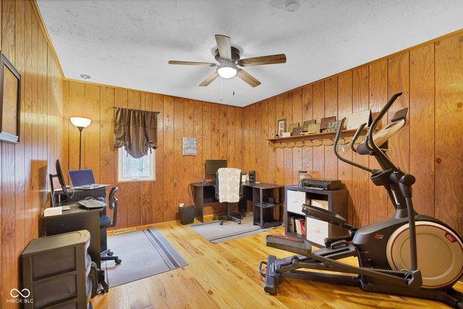 Main Level Bedroom | Image 16