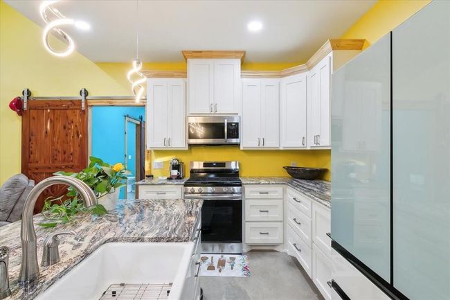 13052 Fm 1818, House other with 3 bedrooms, 2 bathrooms and null parking in Huntington TX | Image 13