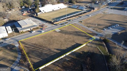 609 Main St, Thomson, GA, 30824-1522 | Card Image