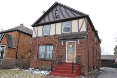 99 Mercer Ave, Buffalo, NY, 14214-1821 | Card Image