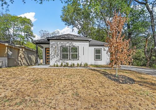 5424 Bourquin St, Dallas, TX, 75210-3111 | Card Image