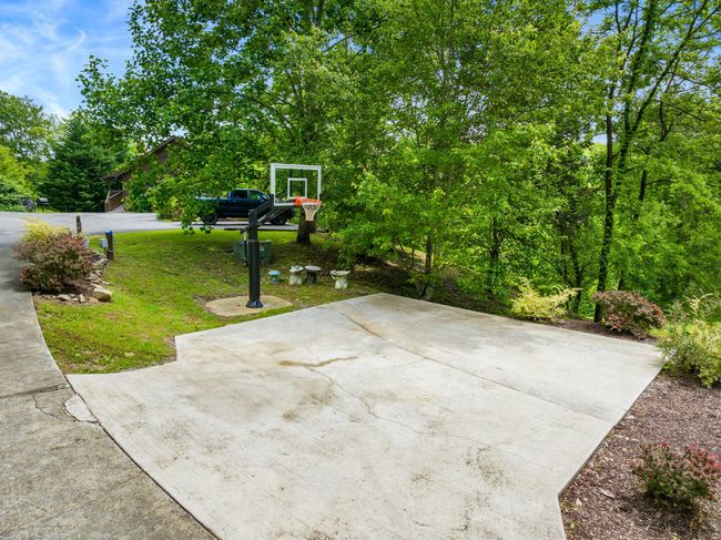 2414 Walnut Cove Way, House other with 4 bedrooms, 6 bathrooms and null parking in Sevierville TN | Image 66