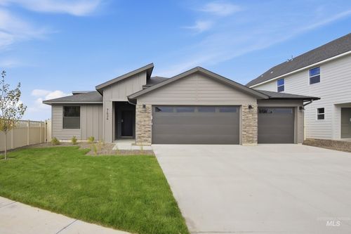 7434 W Newton Dr, Eagle, ID, 83616-1582 | Card Image