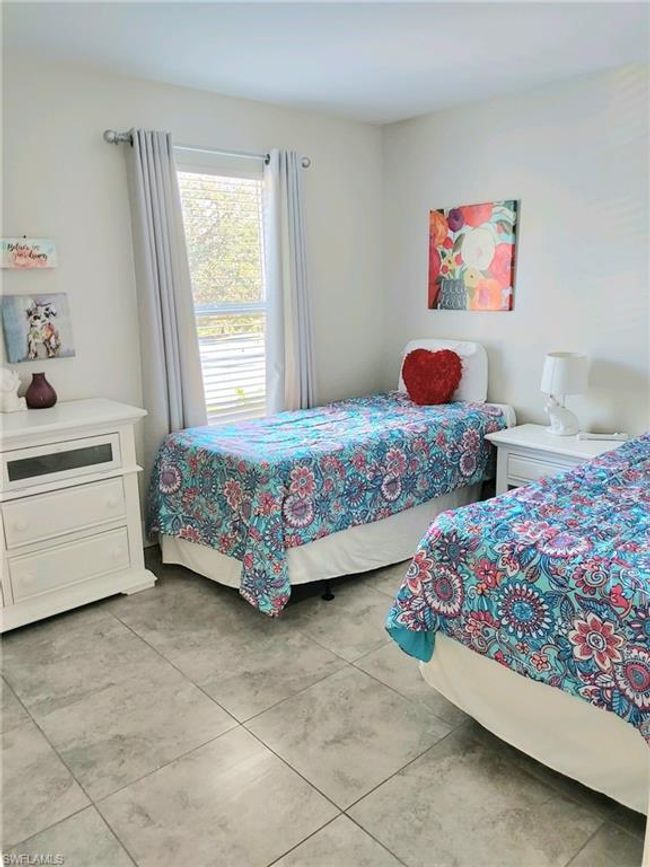 APT-6 - 2840 Shoreview Dr, Condo with 2 bedrooms, 1 bathrooms and null parking in NAPLES FL | Image 5