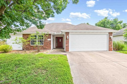 3708 Panther Dr, COLUMBIA, MO, 65202-1502 | Card Image