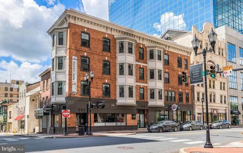 302-200 W 10th Street, WILMINGTON, DE, 19801 | Card Image