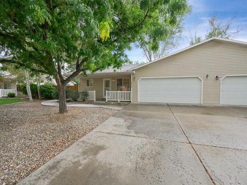 a-2943 S Palace Cir, Grand Junction, CO, 81504-5470 | Card Image