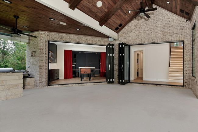 Covered Pavilion | Image 39
