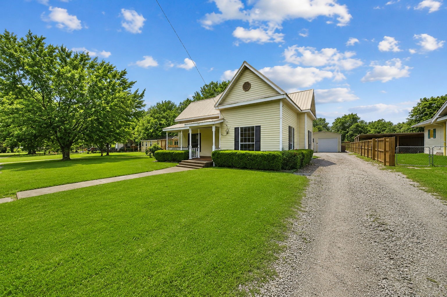 Residential in Cumby 4