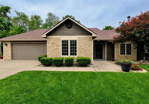 539 Bently Dr, Lawrence, KS, 66049-1898 | Card Image