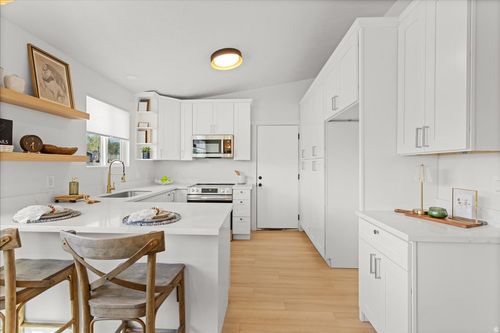 431 W Cherry St, Grantsville, UT, 84029-9649 | Card Image