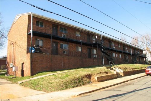 626 Mulberry St, Winston Salem, NC, 27101-5154 | Card Image