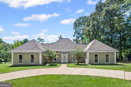 75 Tomahawk Dr, Sharpsburg, GA, 30277-1781 | Card Image