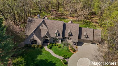 6163 Taylors Grv, Richland, MI, 49083-9756 | Card Image