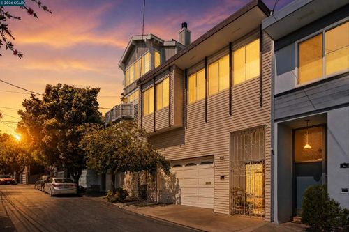 48 Sussex St, San Francisco, CA, 94131-3012 | Card Image