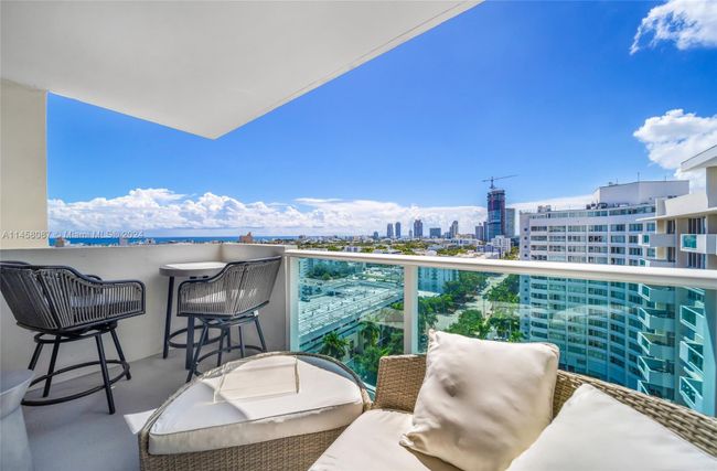 PH15 - 1200 West Ave, Condo with 1 bedrooms, 1 bathrooms and null parking in Miami Beach FL | Image 12