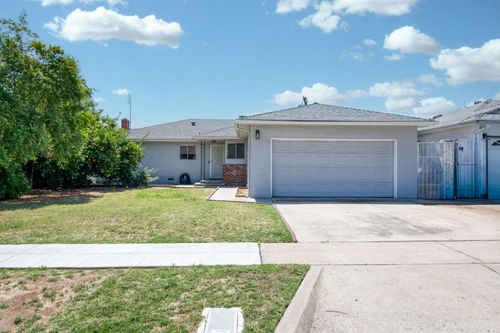 3144 E Santa Ana Ave, Fresno, CA, 93726-0618 | Card Image