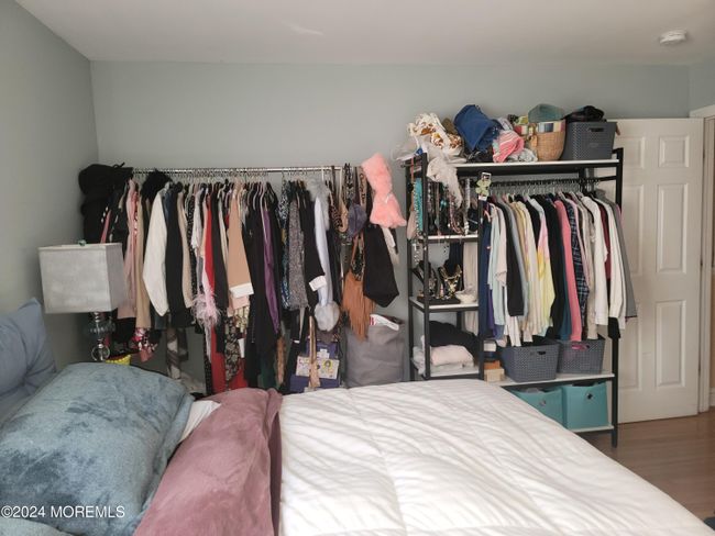 PRIMARY BEDROOM | Image 26