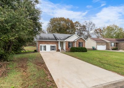 807 Turtle Creek Rd, House other with 3 bedrooms, 2 bathrooms and null parking in Clarksville TN | Image 2