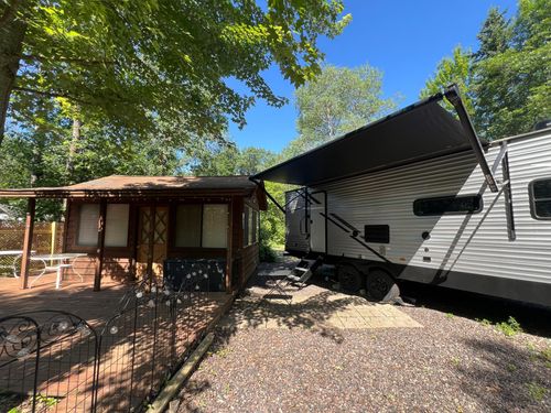 33 Pathfinder Vlg, Hinckley, MN, 55037 | Card Image