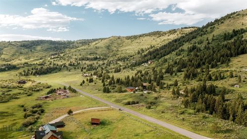 1081 Storrs Rd, Bozeman, MT, 59715 | Card Image