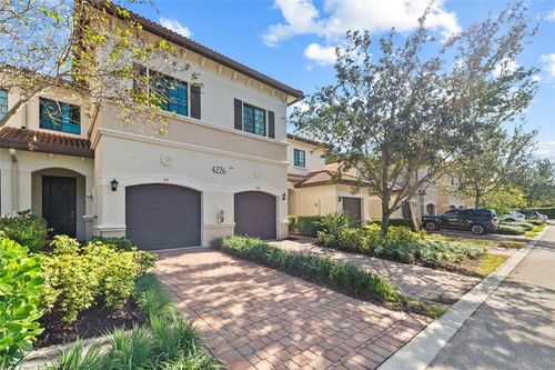 99-4226 N Dixie Hwy, Oakland Park, FL, 33334-3855 | Card Image